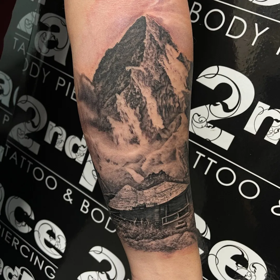 Fotografie din portofoliul 2nd Face Tattoo & Body Piercing, București