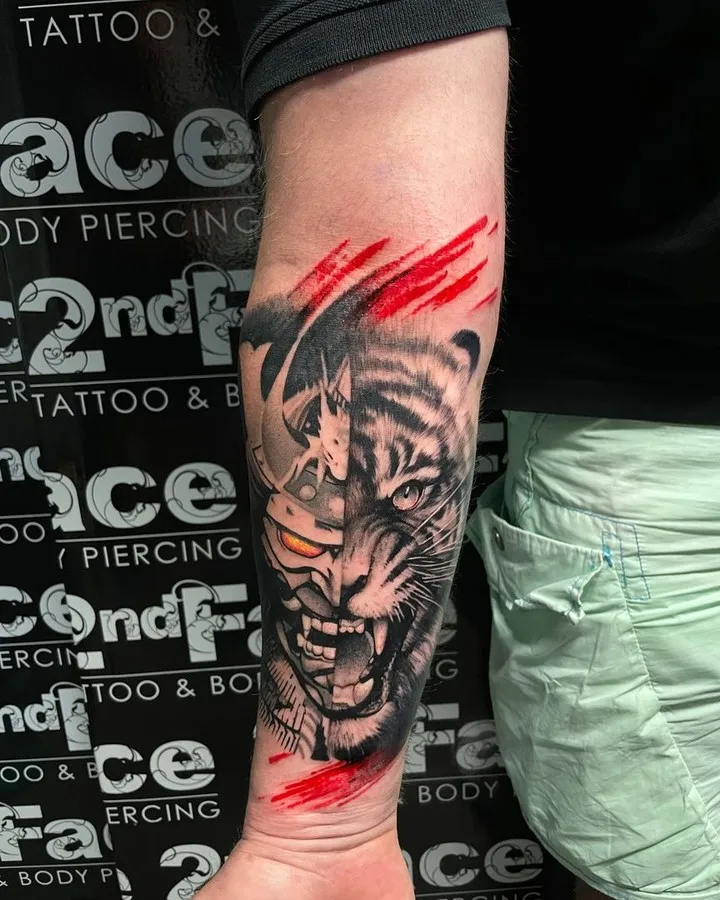 Fotografie din portofoliul 2nd Face Tattoo & Body Piercing, București