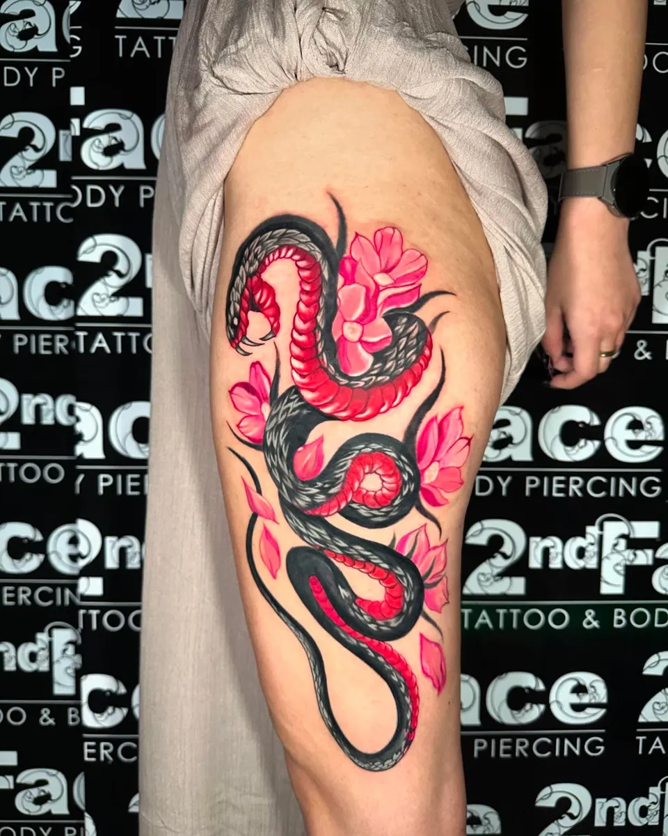 Fotografie din portofoliul 2nd Face Tattoo & Body Piercing, București