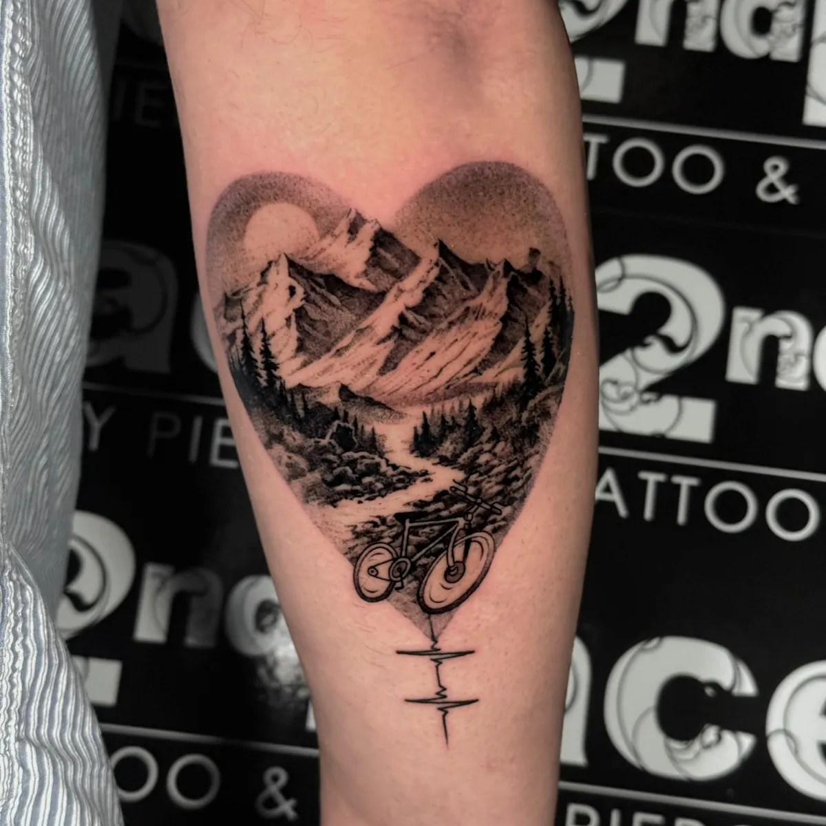 Fotografie din portofoliul 2nd Face Tattoo & Body Piercing, București