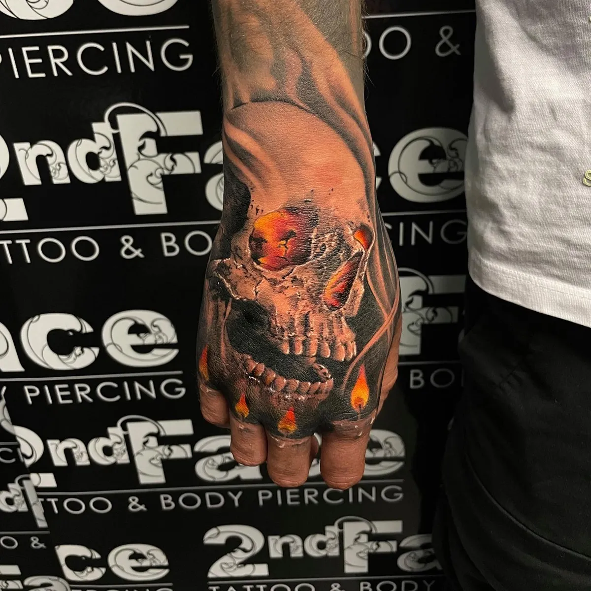 Fotografie din portofoliul 2nd Face Tattoo & Body Piercing, București