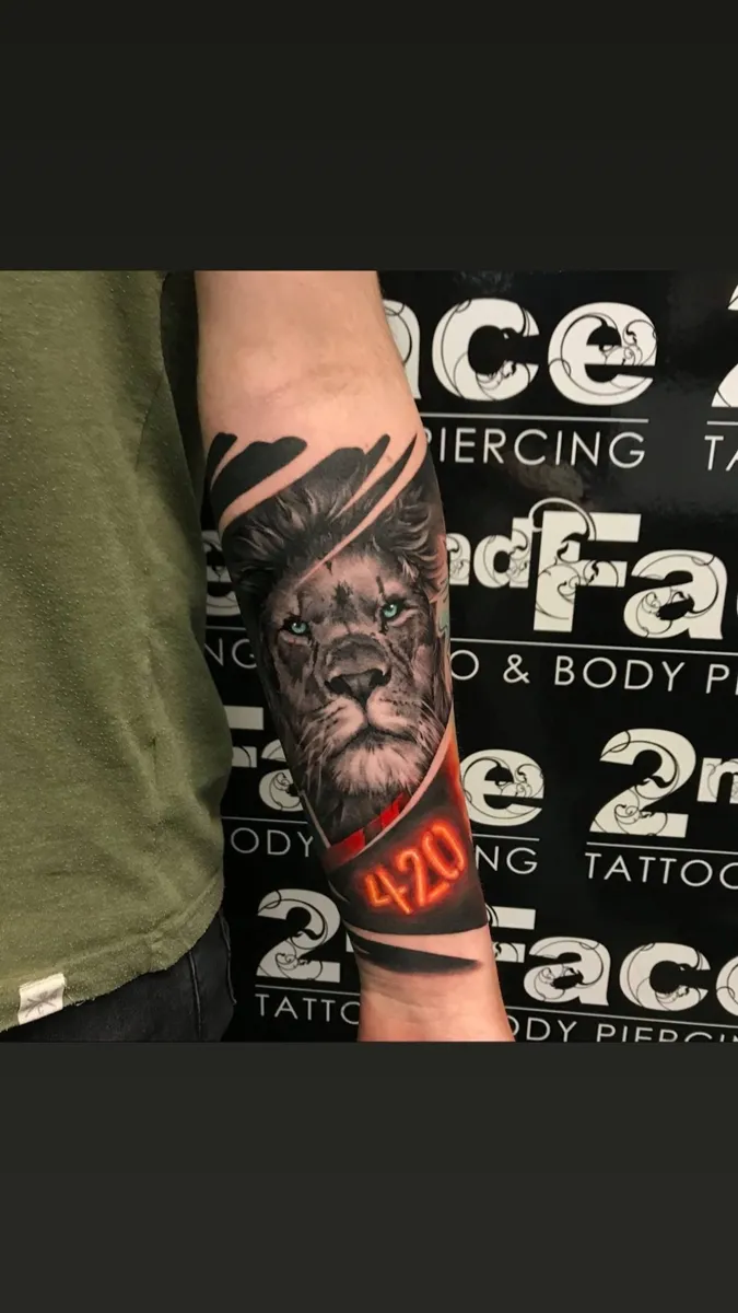 Fotografie din portofoliul 2nd Face Tattoo & Body Piercing, București