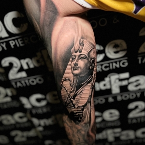 Tatuaj Brat Realistic Egiptean Tatuaj Brat Realistic Egiptean